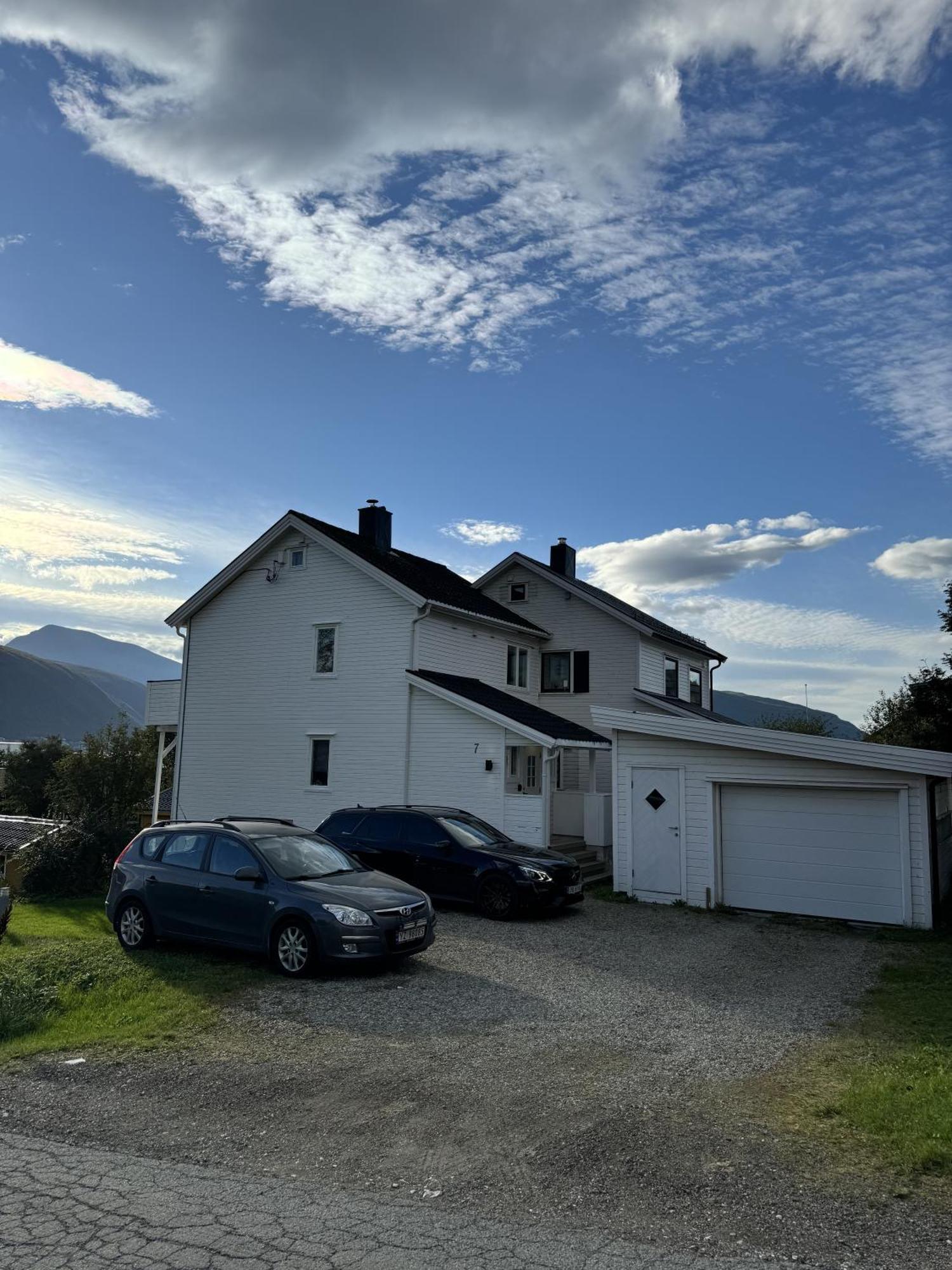 Leilighet I Tromso Tomasjorda Екстер'єр фото